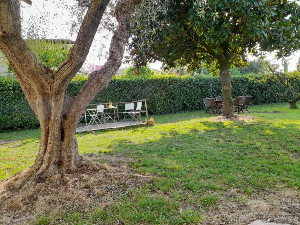 Villa La Magnolia - Private Beach Access, Garden, Views Лацизе Екстериор снимка